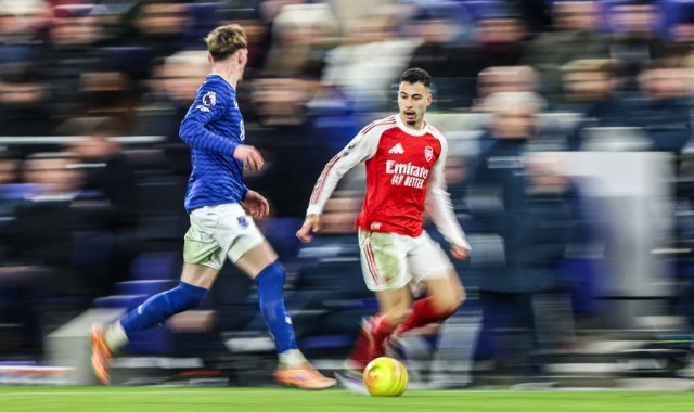 圣诞冠军！英超-约克雷斯点射 阿森纳1-0埃弗顿2分领跑