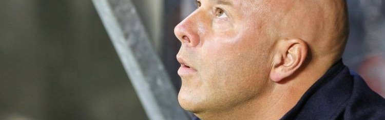 压力堆满：斯洛特利物浦遭遇联赛四连败，接下来连战苦主曼城皇马