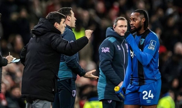 开抢！曼城提前起跑洽谈6500万边锋转会，瓜帅想用他配多库齐飞