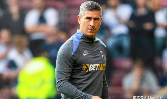 国安主帅最新消息：名记爆前热刺教练有望加盟，曾率队夺澳超冠军