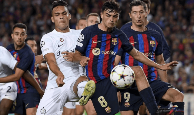 西甲巅峰对决：巴塞罗那VS马德里竞技——战术博弈与胜负天平的深度剖析