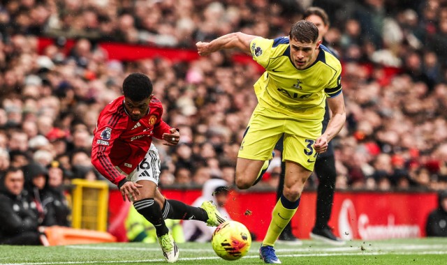 比赛日：曼联强拆“自爆”式热刺 卡里克早来俩月可争冠？