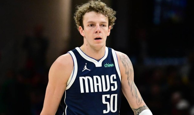 湖人签下大龄落选秀中锋 上赛季曾砍12+11