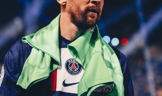 恭喜梅西！法甲官方致敬！尽显球王牌面，大巴黎发声，恩怨和解