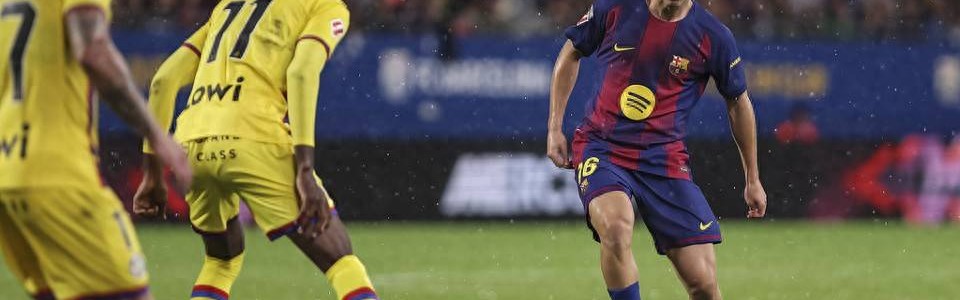 巴萨急盼归队！拉菲尼亚费尔明立返，亚马尔咋还在路上？