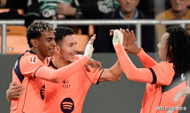 一场5-3逆转，让巴萨甩开2大争冠对手！创造历史：加冕西甲第3队