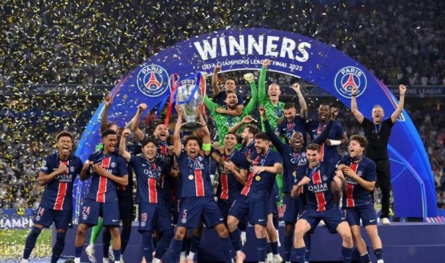 法甲球队大巴黎5-0夺冠，彰显实力不容小觑