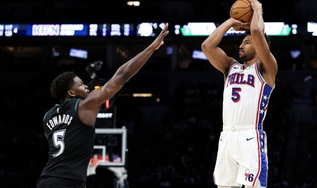 马克西39+8爱德华兹空砍28+9 76人击败森林狼