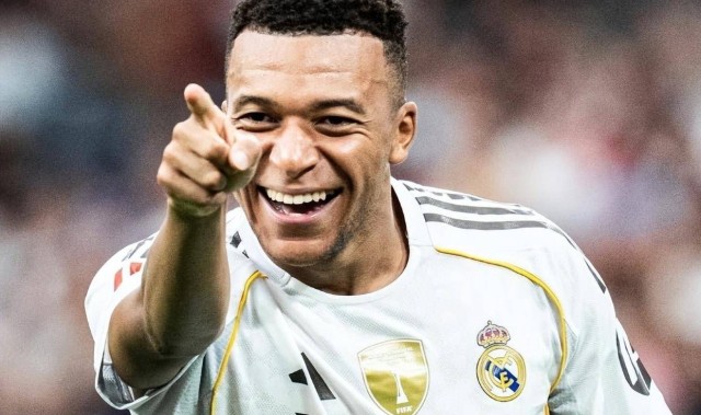 凌晨4点，欧冠重大开战！穆帅第7次大战皇马，姆巴佩冲击40球大关