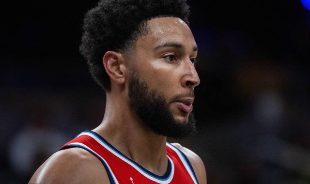 尼克斯为西蒙斯开出一年底薪合同 后者拒绝了